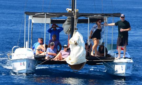 Catamarã privado “Dançarina espanhola” Manuel Antonio