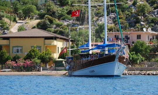 C. TANER This Wonderful Deluxe Gulet Yacht is 25.m Long and for 16 People