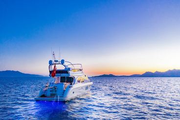 65ft Luxury Motor yacht for 6 guests in Bodrum 