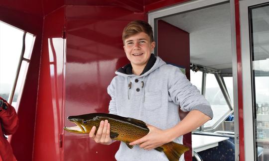 Le Hanna-K, croisière sur le lac Mapourika