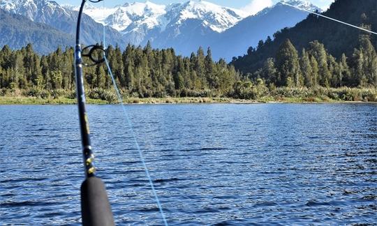 Le Hanna-K, croisière sur le lac Mapourika