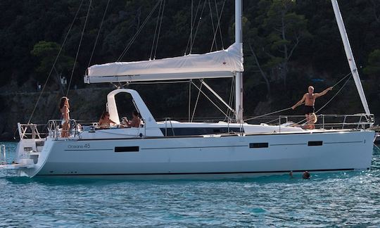 Beneteau Oceanis 45 Cruising Monohull in Lefkada, Greece!