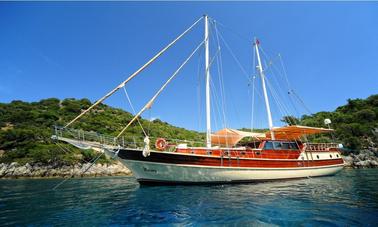 Hermosa goleta de lujo para alquilar en Gocek Fethiye