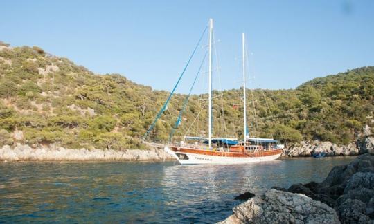 Veleiro de luxo de 120 pés para até 16 pessoas em Gocek Fethiye, Muğla