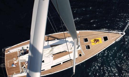 ¡Velero Hanse 540e para 10 personas en Atenas, Grecia!