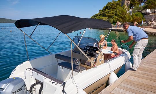 Atlantic Marine 530 Open Center Console Rental in Krapanj, Croatia