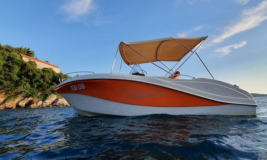 Barracuda 545 Open Powerboat in Dubrovnik and make your boating holiday the best one!