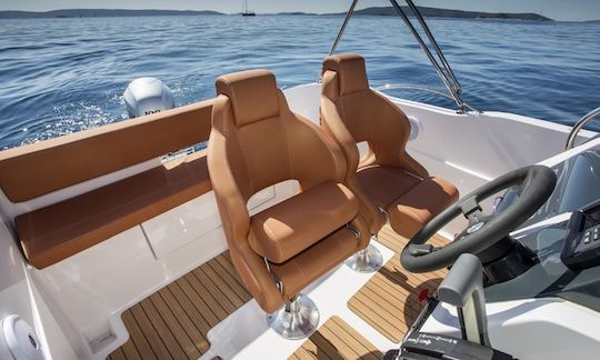 Barracuda 545 Open Powerboat in Dubrovnik and make your boating holiday the best one!