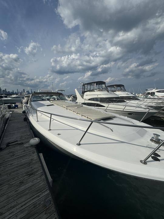 50' Sea Ray Sundancer Yacht for 13 Guests in Chicago, IL -Reduced Price! (MPY#1)