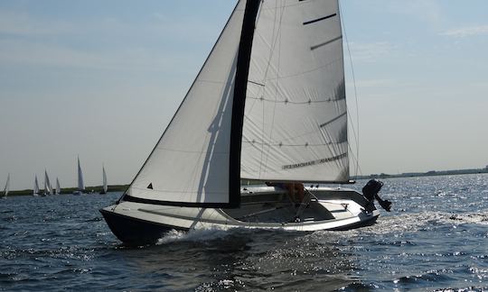 Sail the lake in Zeeland with this 22' Randmeer Sailboat