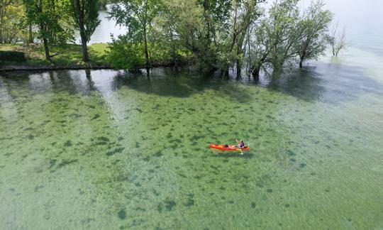 Alugue caiaque de 2 lugares no Lago Maggiore (perto de Milão)