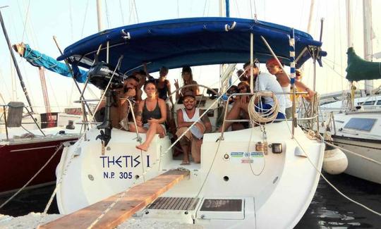 Ajoutez de l'éclat à vos vacances à Rhodes ! Croisière avec le voilier Beneteau Oceanis de 40 pieds