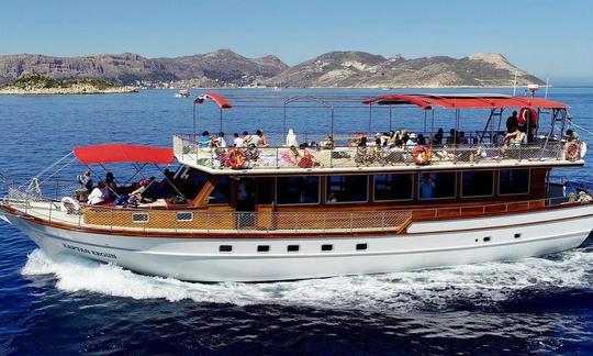 Excursion quotidienne en bateau vers la mystérieuse ville engloutie de Kekova depuis le port de Kas !