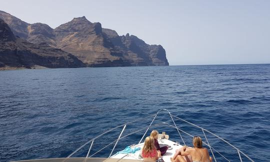 M/Y Fairline 38 Motor Yacht Charter in Pasito Blanco, (Maspalomas) Gran Canaria