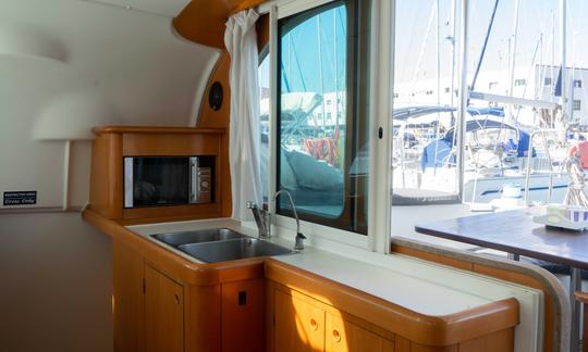 Charter Mulltihull Lagoon 410s2 Location de voilier en Gandie (Valence)