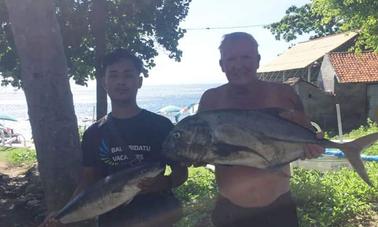 Viaje guiado de pesca en Candidasa, Indonesia