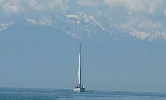 Cruzeiro à vela na Baía de Thessaloniki, Grécia