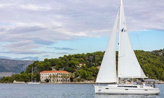 Sailboat rental in Split, Croatia - Bavaria Cruiser 41 (Nina)