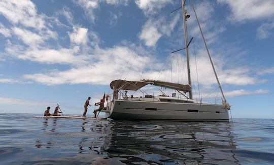 Location de monocoque de croisière HATCHI - Dufour 412 à Velas, Açores