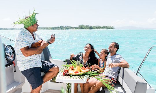 Alquiler de barco privado en Bora Bora en Cap Camarat de 25 pies