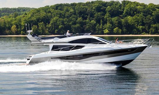 Louez le méga-yacht Galeon Fly 550 Gremix Power à Rogoznica, en Croatie