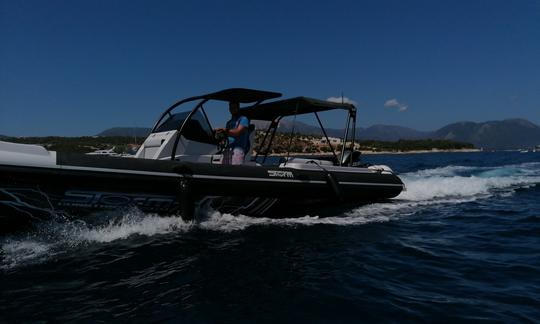 Explore 32' Storm RIB em Meganisi, Grécia