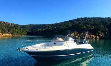 Boat rental in Campomoro - JEANNEAU Cap Camarat 715