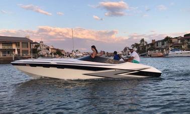 25' Nordic Power Yacht Rental in Huntington Beach