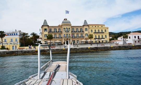 Viagem diária de Hydra à Ilha Spetses