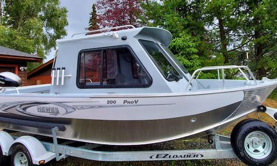 Go Fishing on 22' Hewescraft Pro V 200 Fishing Boat in Seward, Alaska