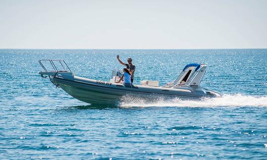 Speedboat Tours around the Rovinj Archipelago with Ragusa 750 RIB