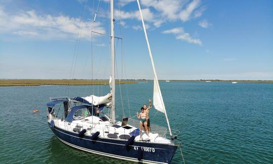 Location avec capitaine sur un sloop à voile de 39 pieds à Punta Sabbioni, Italie