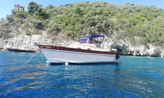 Tour en barco para 10 personas en Positano