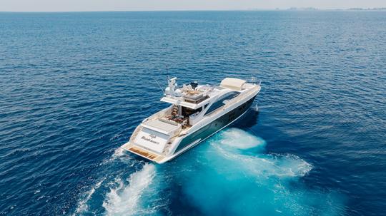 Yate deportivo italiano Azimut 77S ULTRA LUXURY