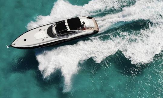 ¡Yate de lujo privado Sunseeker de 60 pies! ¡20 personas!