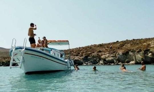 Yacht de 30 pieds à louer à Ornos ou Platy Yialos