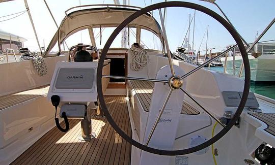 Alquila un crucero en monocasco por Bavaria de 41' en Rodos, Grecia