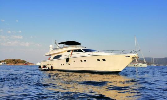 28 meter Ferretti 80 for charter in Bodrum