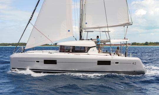 Catamarã de 42' Lagoon em Aberdeen, Hong Kong