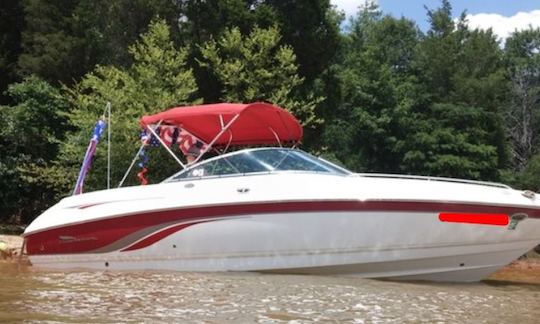 Sport Boat on Lake Hartwell with Tube, Skis and wakeboard included