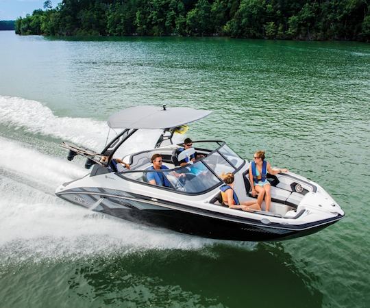 Lancha de luxo de 27 pés para a Ilha Taboga