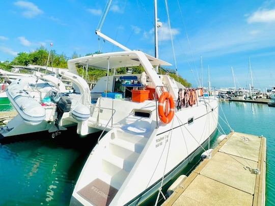  Catamarán privado 'Admiral 40' para una inolvidable aventura junto al mar