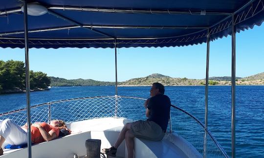 Spacious 40ft tour boat for rent in Zadar Croatia