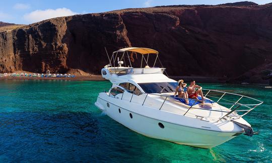 The Ultimate Caldera Yacht Cruise