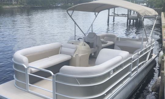 2017 Godfrey Sweetwater 23' Pontoon Available Throughout All of SWFL!