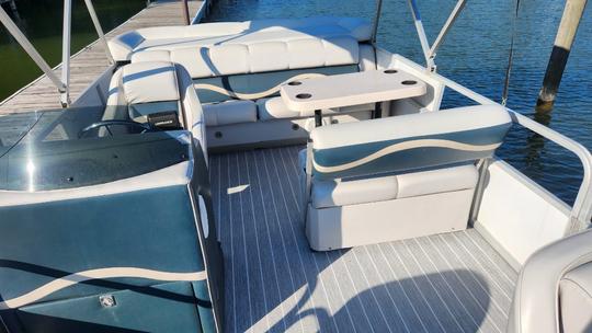 Cruise the water on a LeisureKraft 24ft Pontoon!