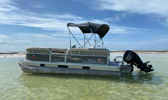 20ft Sun Tracker Party Pontoon in Clearwater Beach, Tarpon Springs, and Tampa