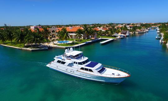 80' Private Yacht Charter For Rent In (Tulum)