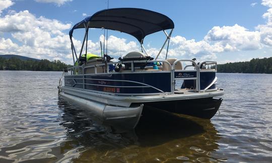 Pêche - Croisière - Natation - Tubing sur Silver Lake OU Conway Lake 