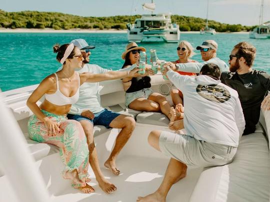 Día completo de viaje de isla en isla con barco regulador de 34 pies en St. John, Islas Vírgenes de los Estados Unidos